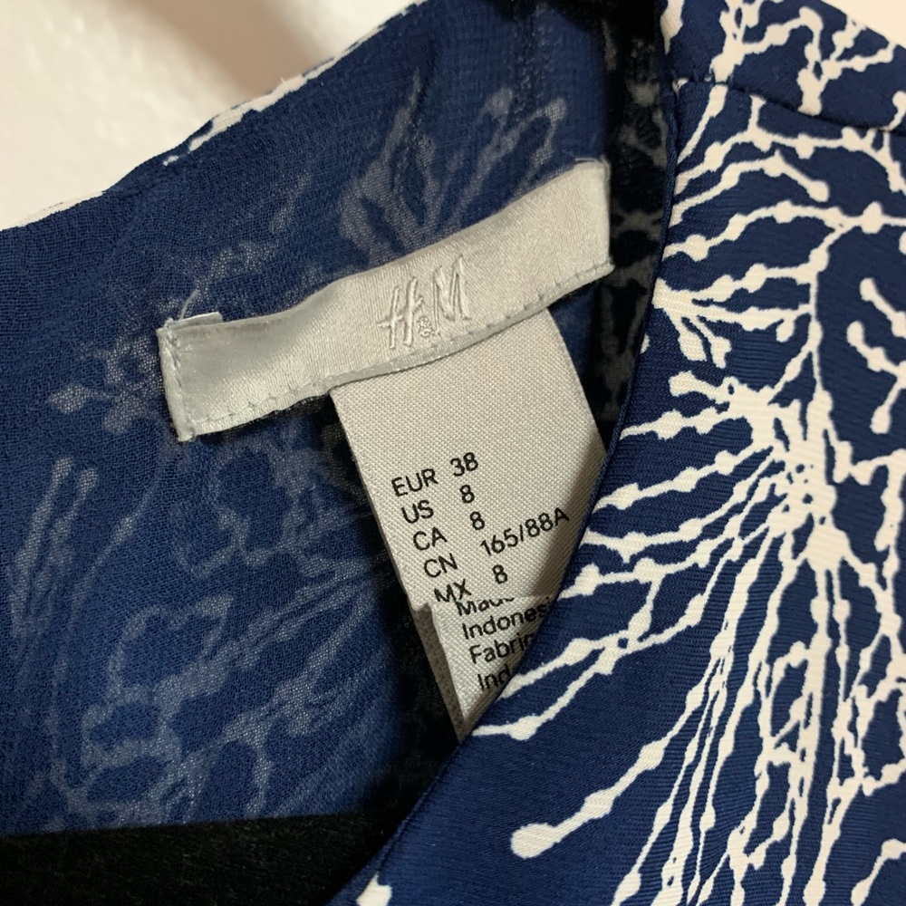 Blue Dress - Picture 6 of 7